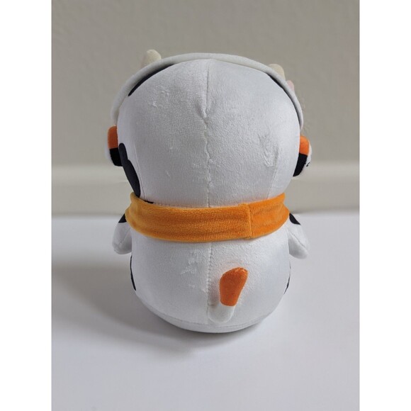 Ketnipz #5 LoFi Girl Cow Plush "Bean" with Original Display Box Limited Edition - Picture 5 of 14